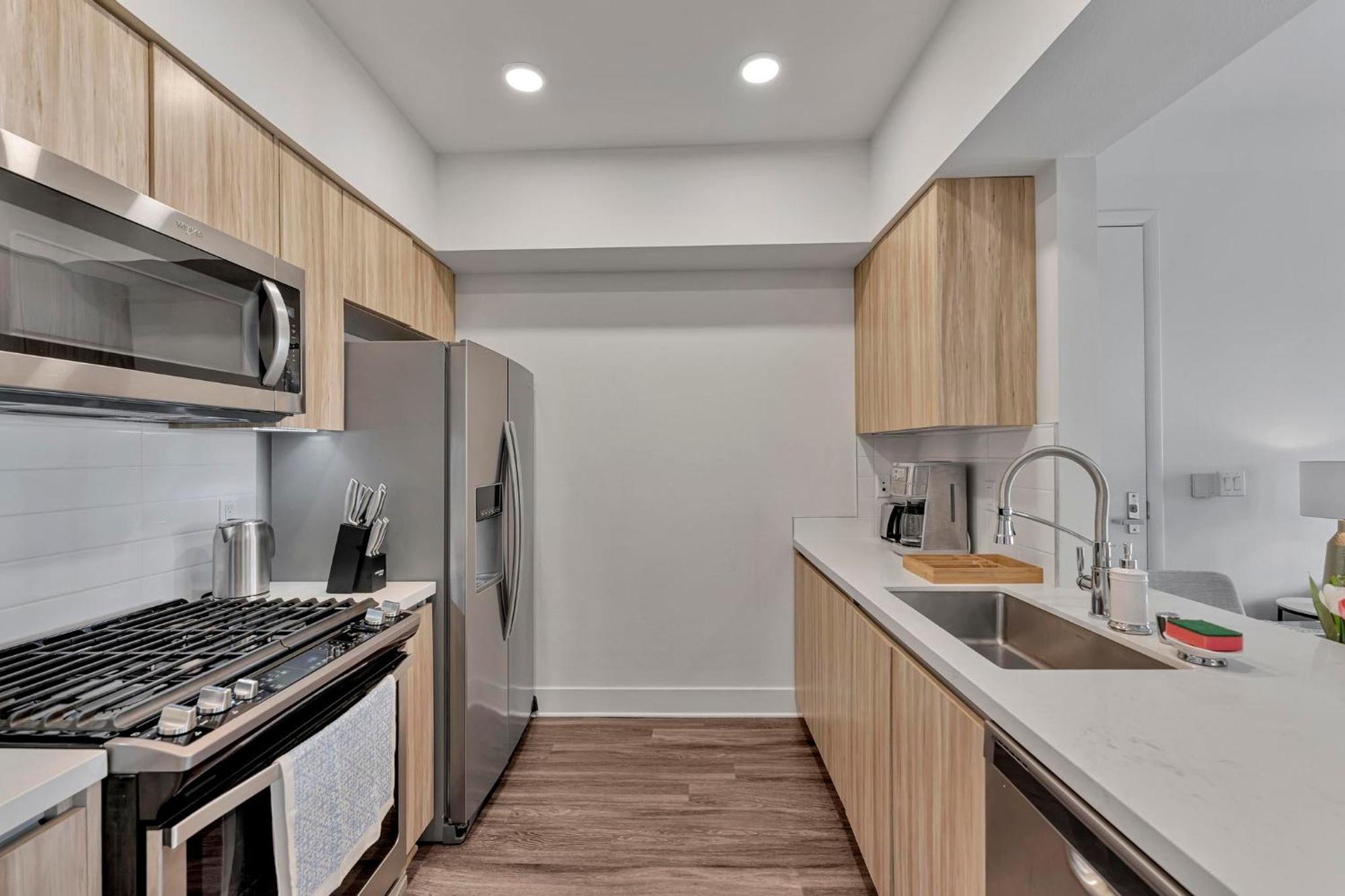 7 Large Down Town Santa Monica Apartment Λος Άντζελες Εξωτερικό φωτογραφία