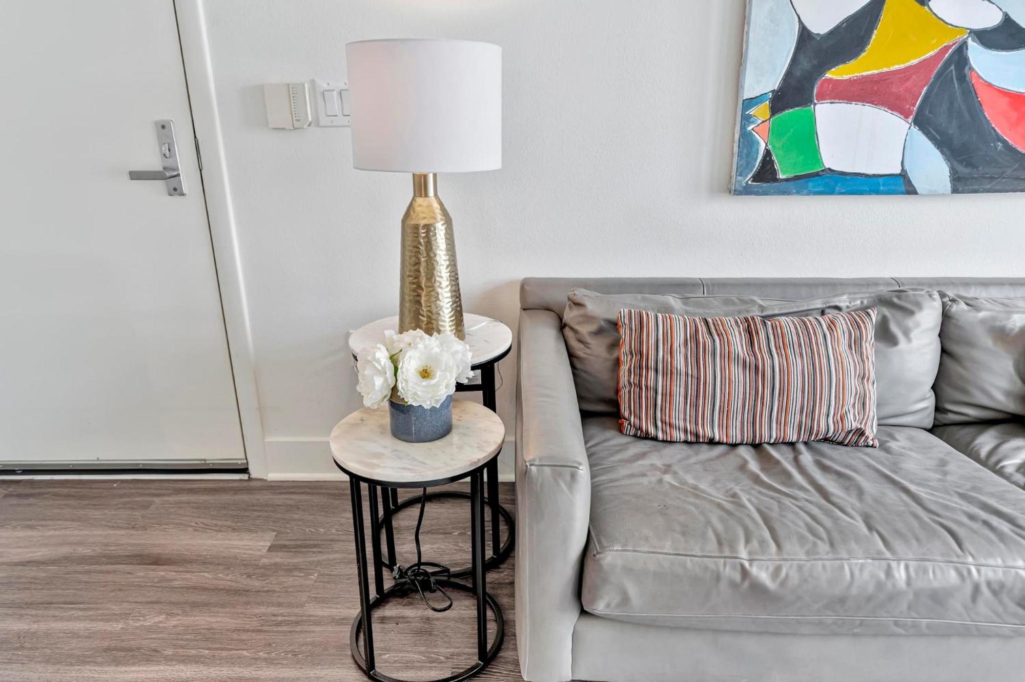 7 Large Down Town Santa Monica Apartment Λος Άντζελες Εξωτερικό φωτογραφία