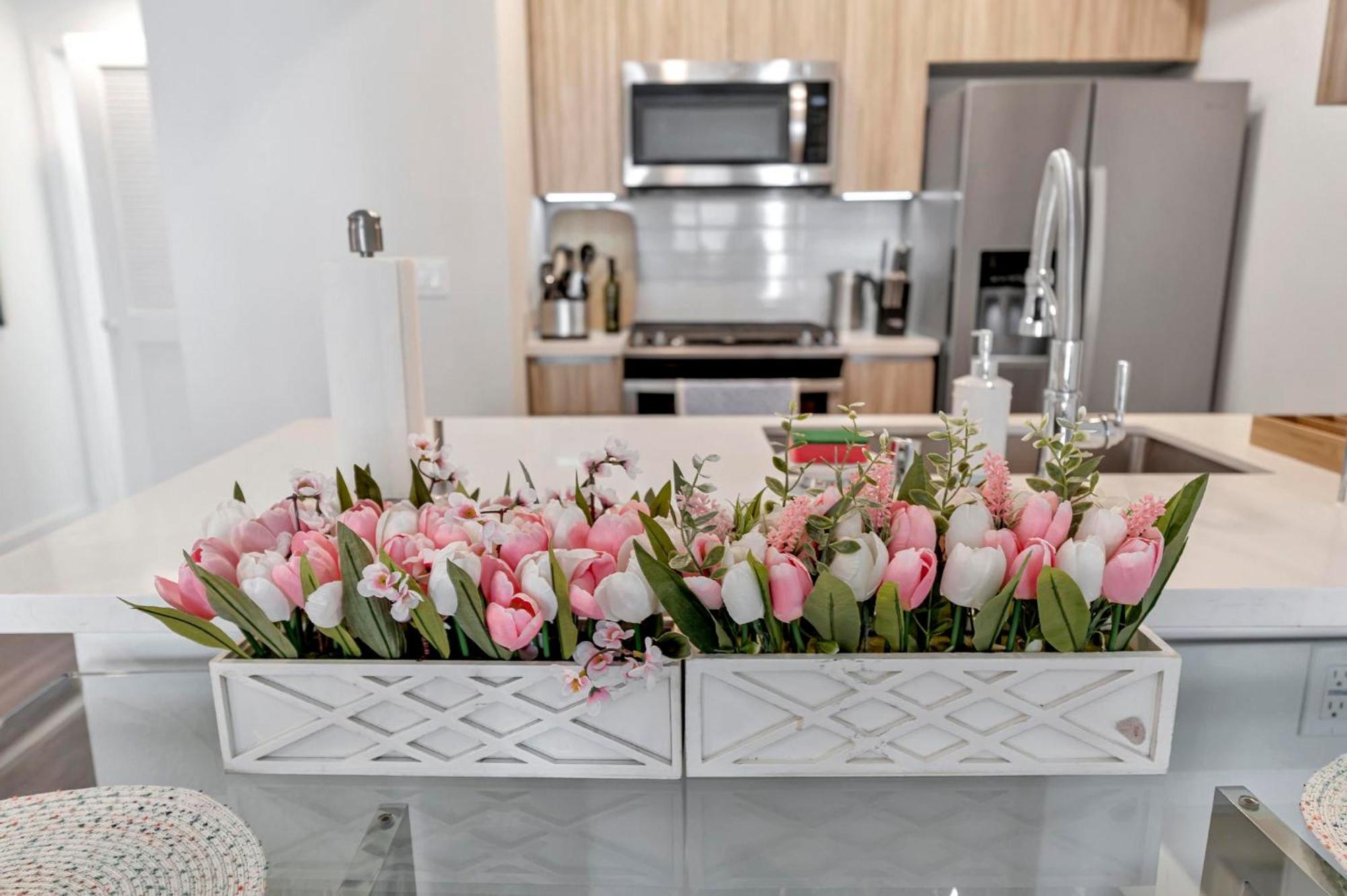 7 Large Down Town Santa Monica Apartment Λος Άντζελες Εξωτερικό φωτογραφία